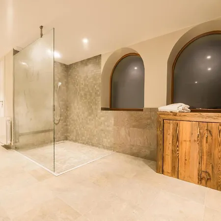 Stylish In Charming Megeve * Praz-sur-Arly