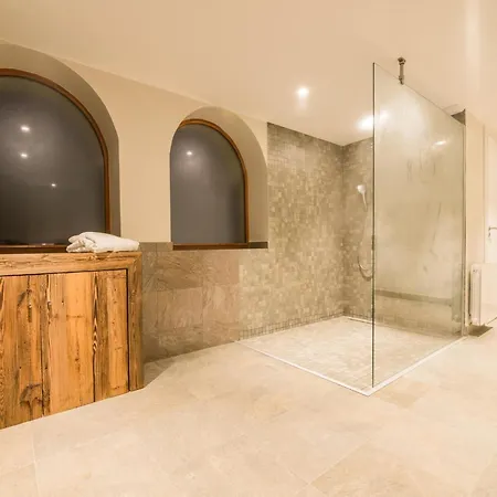 Stylish In Charming Megeve * Praz-sur-Arly